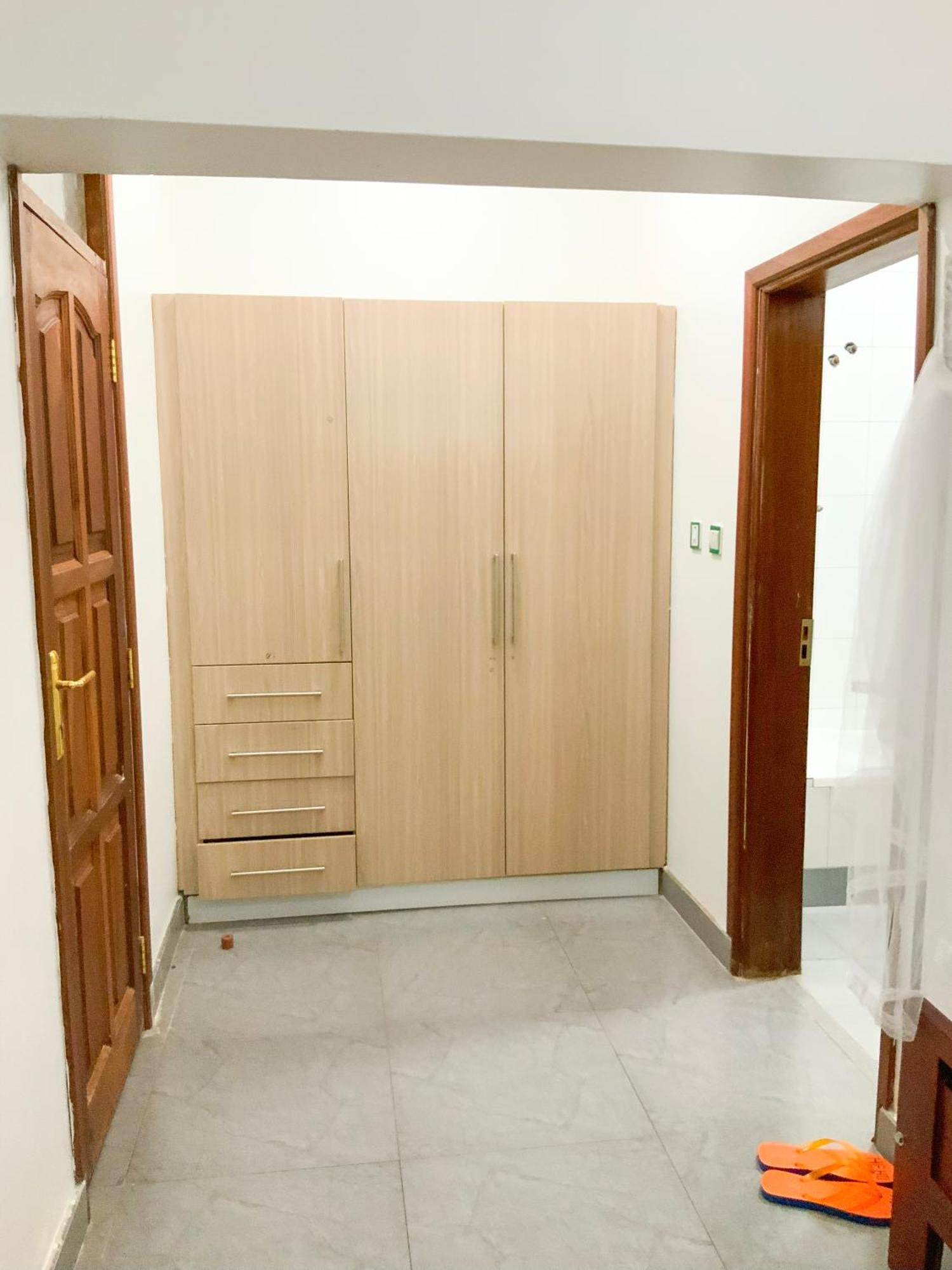Hendo Hotel Entebbe Dış mekan fotoğraf
