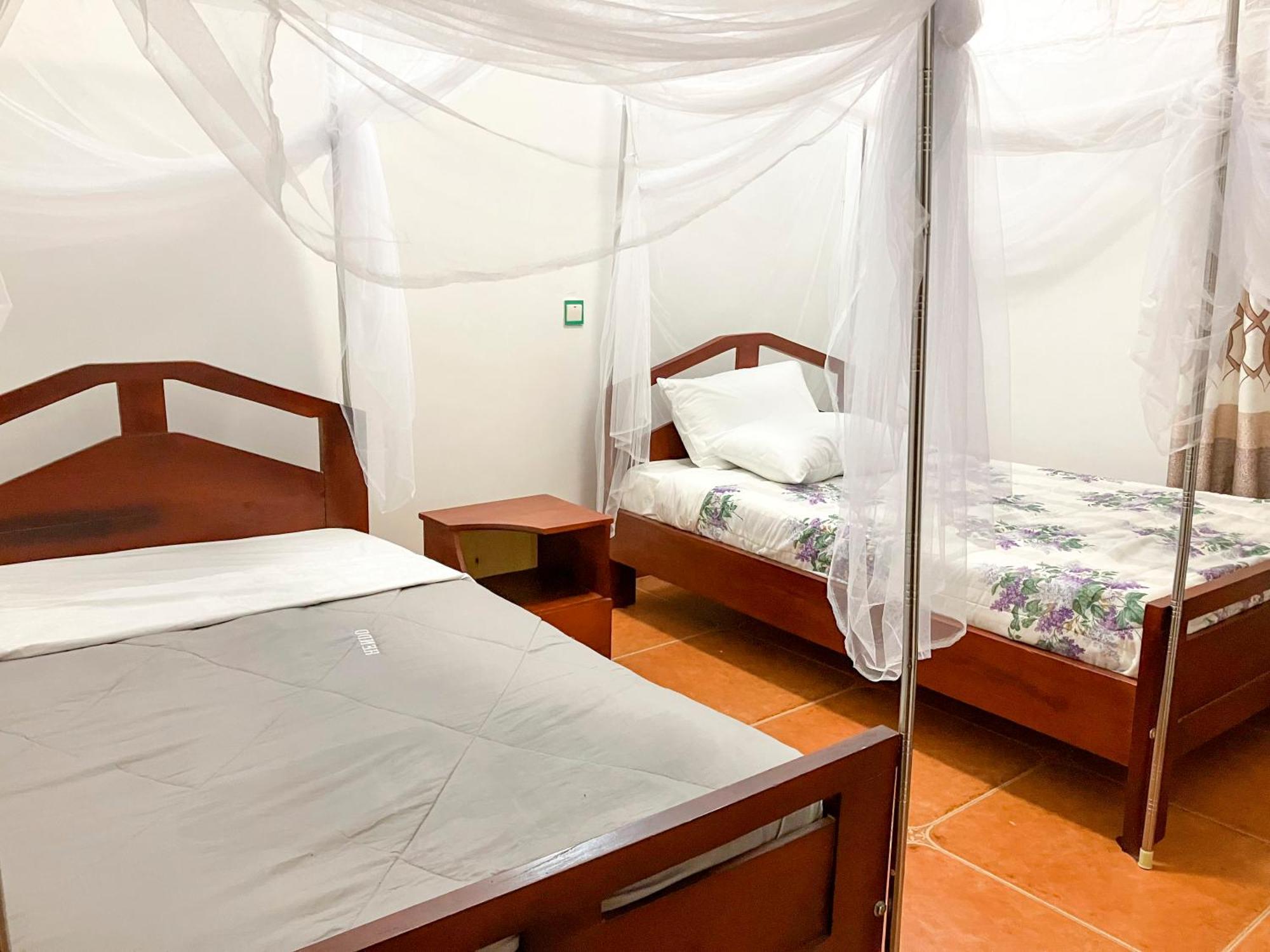 Hendo Hotel Entebbe Dış mekan fotoğraf