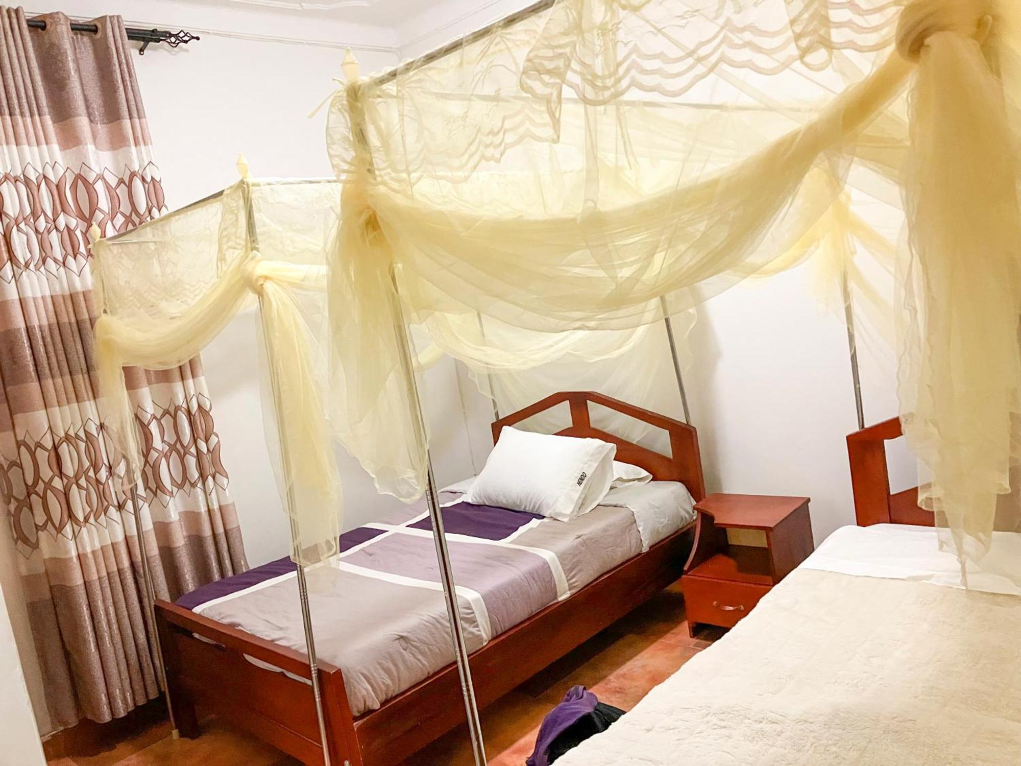 Hendo Hotel Entebbe Dış mekan fotoğraf