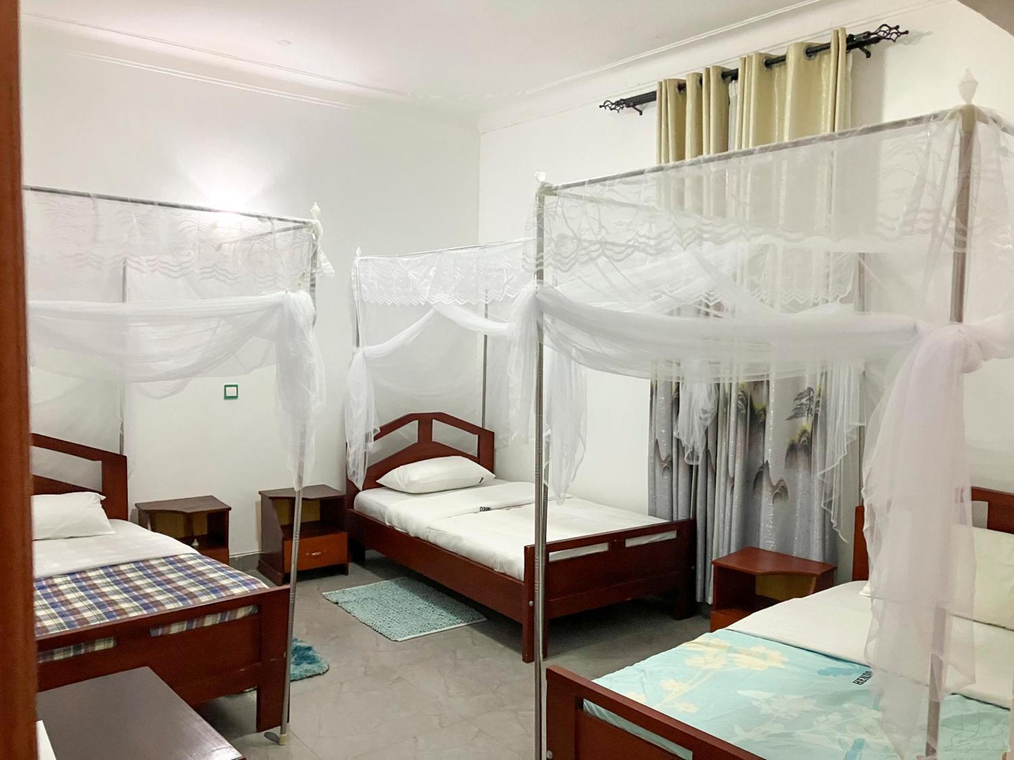 Hendo Hotel Entebbe Dış mekan fotoğraf