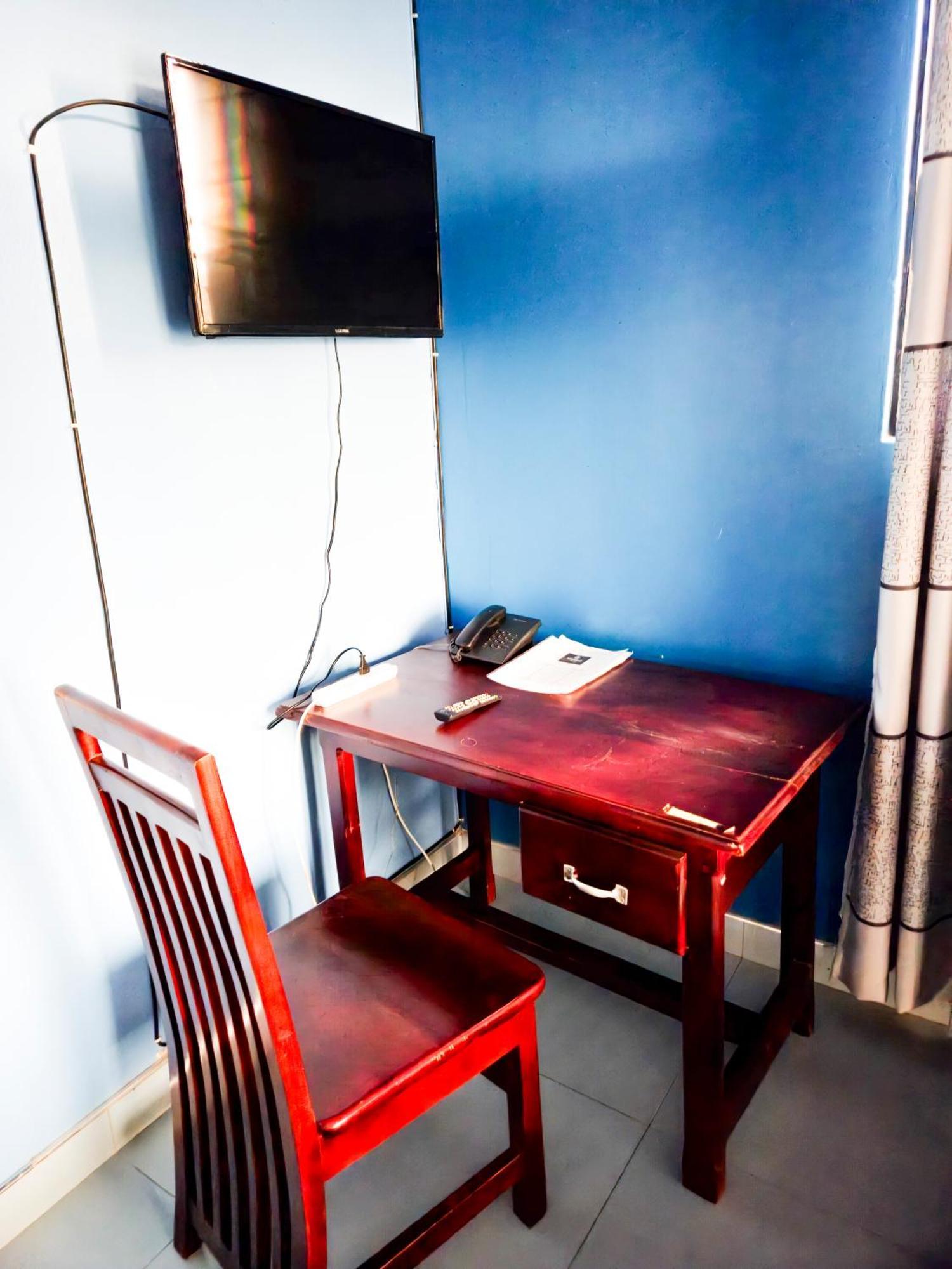 Hendo Hotel Entebbe Dış mekan fotoğraf