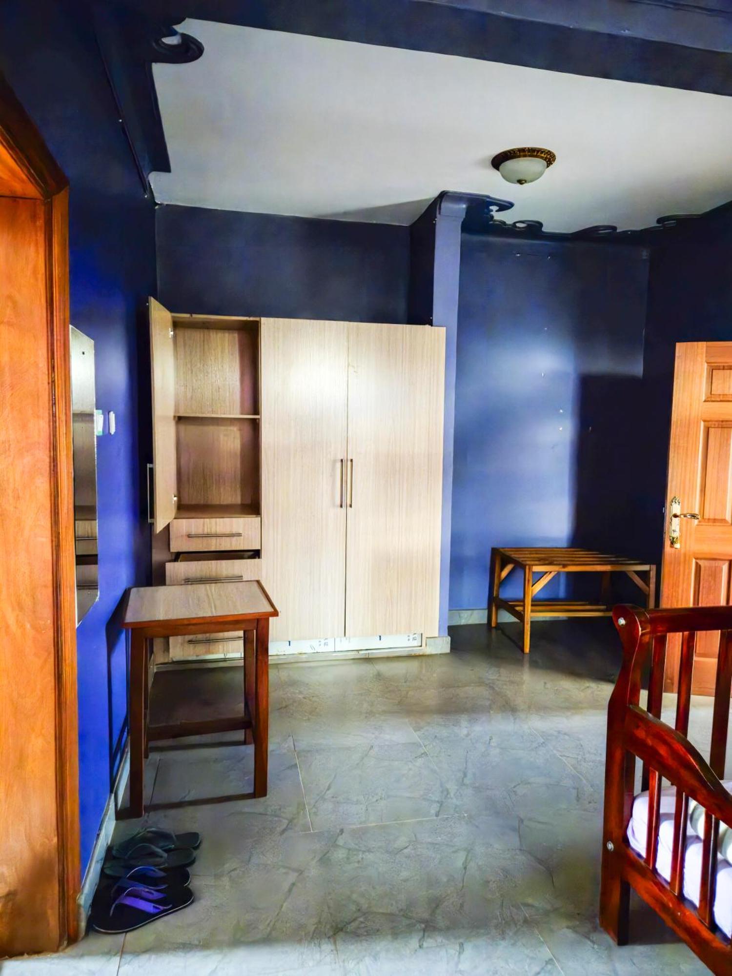 Hendo Hotel Entebbe Dış mekan fotoğraf