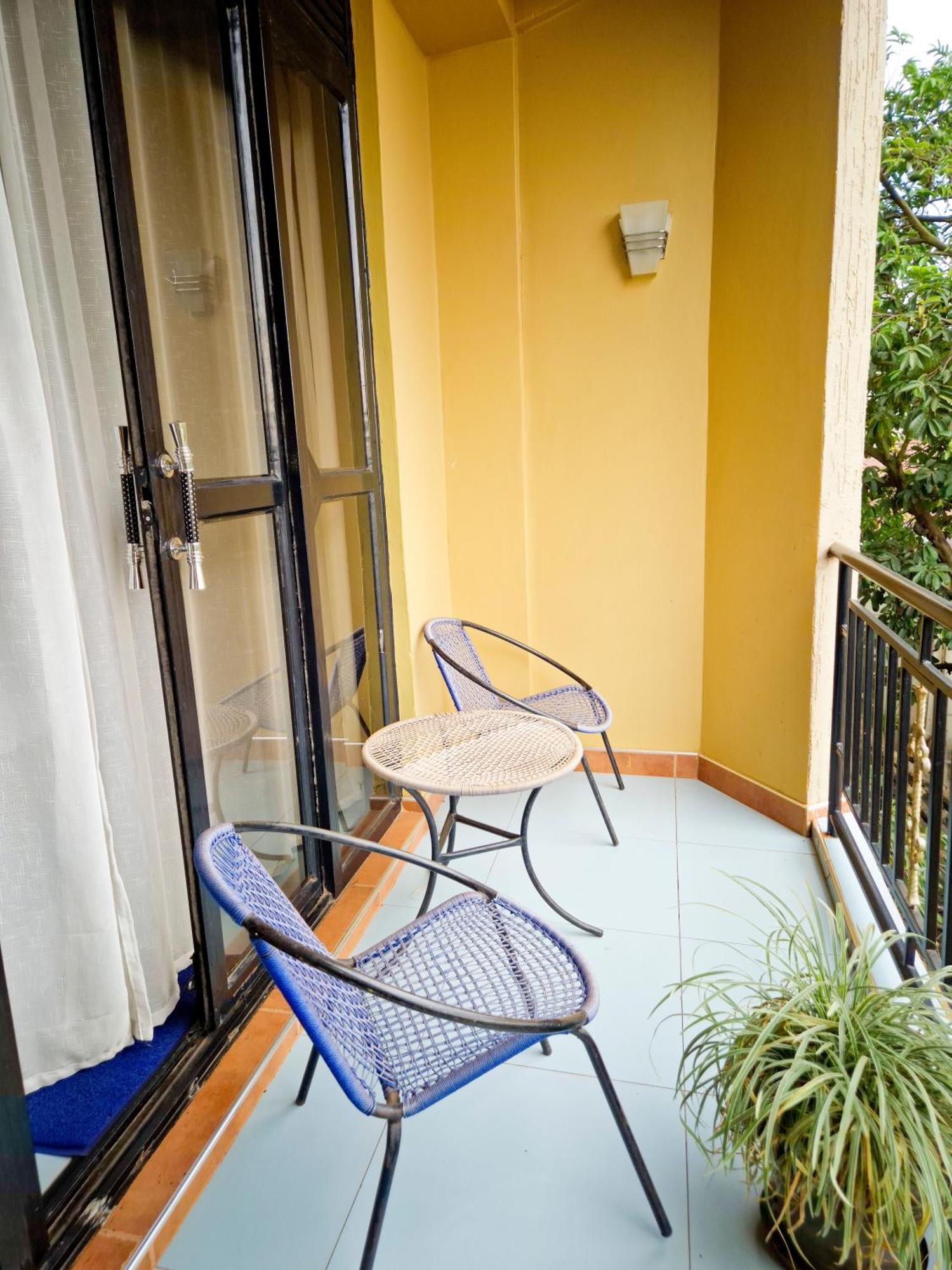 Hendo Hotel Entebbe Dış mekan fotoğraf